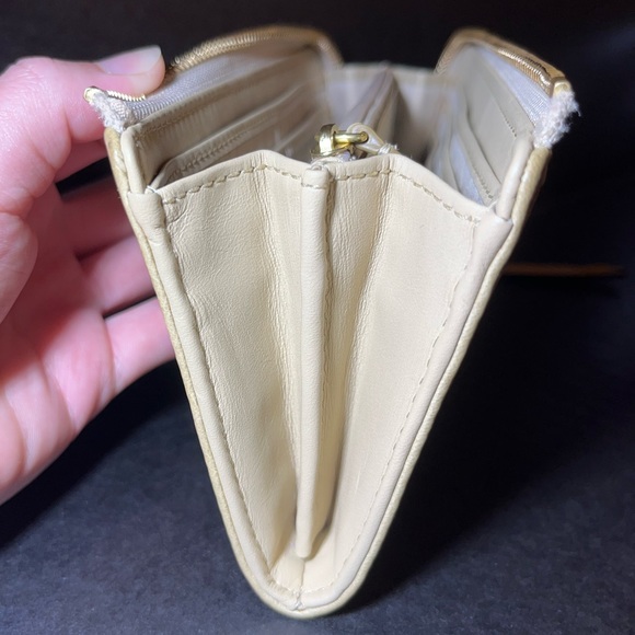 Coach Poppy Continental Wallet - Picture 12 of 16